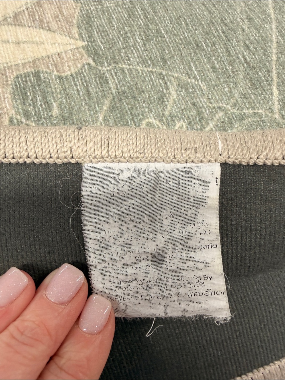 Ruggable Washable Floral Pattern Area Rug - Sage and Cream - Picture 4 of 4
